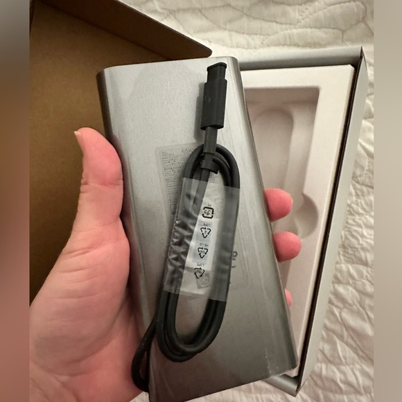 Dell Portable power on the go. Model PW7018LC - Picture 8 of 8